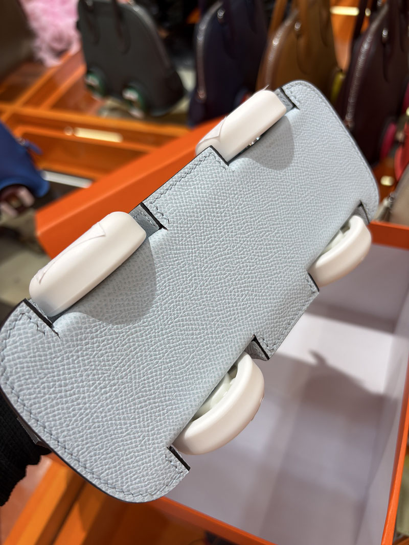 エルメスコピー通販 HERMES ボリードオンホイールズ ミニ ブルーペール ヴォーエプソン シルバー金具 2634719 ボリード オン ホイールズ - 画像 (3)