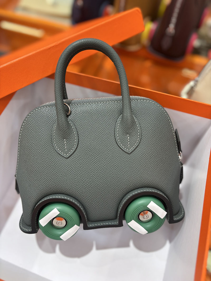エルメスコピー通販 HERMES ボリードオンホイールズ ミニ ヴェールアマンド ヴォーエプソン シルバー金具 2634720 ボリード オン ホイールズ - 画像 (3)