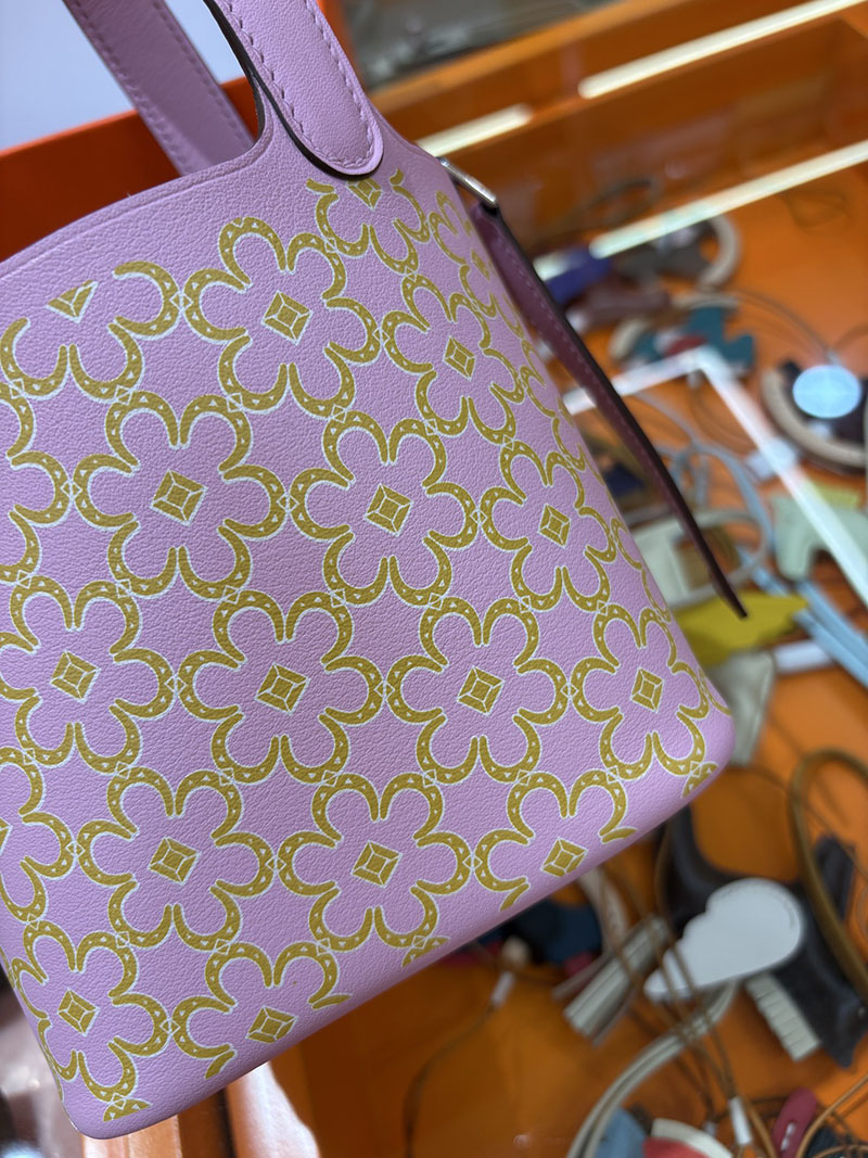 エルメス ピコタン 公式 HERMES ピコタンロックミクロ モーヴシルベストル/キュイーブル/ホワイト スイフト シルバー金具 2634726 エルメス ピコタン ミクロ - 画像 (7)