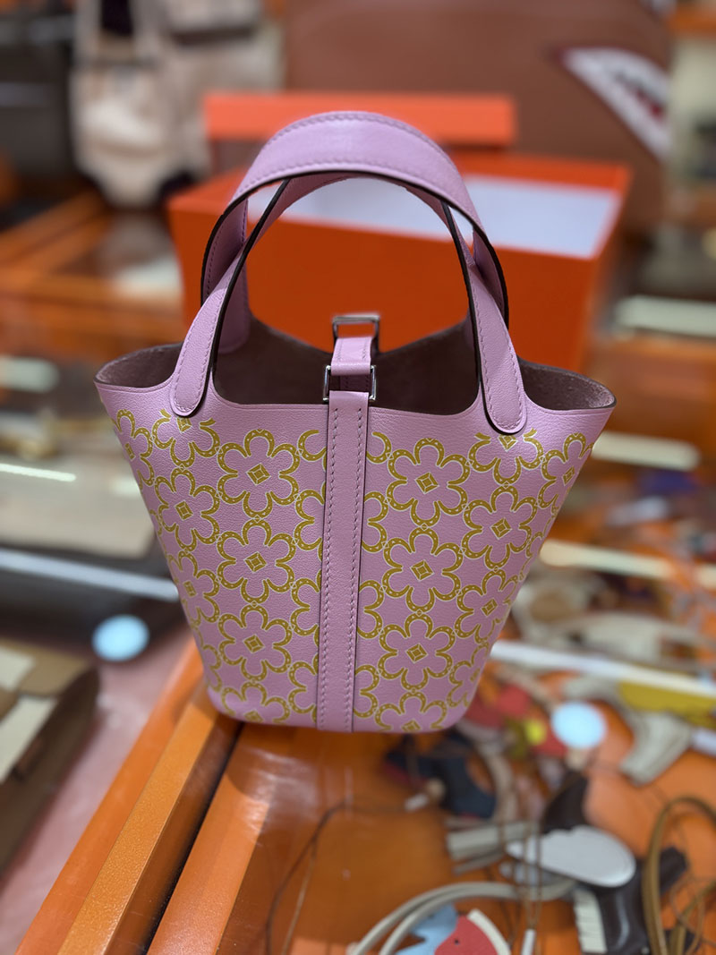 エルメス ピコタン 公式 HERMES ピコタンロックミクロ モーヴシルベストル/キュイーブル/ホワイト スイフト シルバー金具 2634726 エルメス ピコタン ミクロ - 画像 (5)