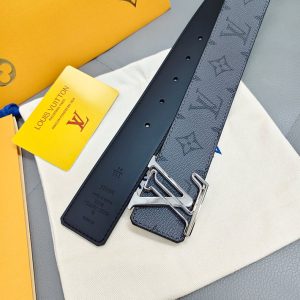 ヴィトン ベルト メンズ 人気