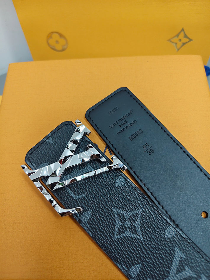 最高級ルイヴィトンスーパーコピー Louis Vuitton ベルト・LV イニシャル 40MM リバーシブル 2634819 ルイヴィトン ベルト アウトレット - 画像 (6)
