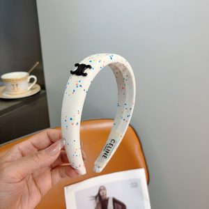 セリーヌ カチューシャ 公式