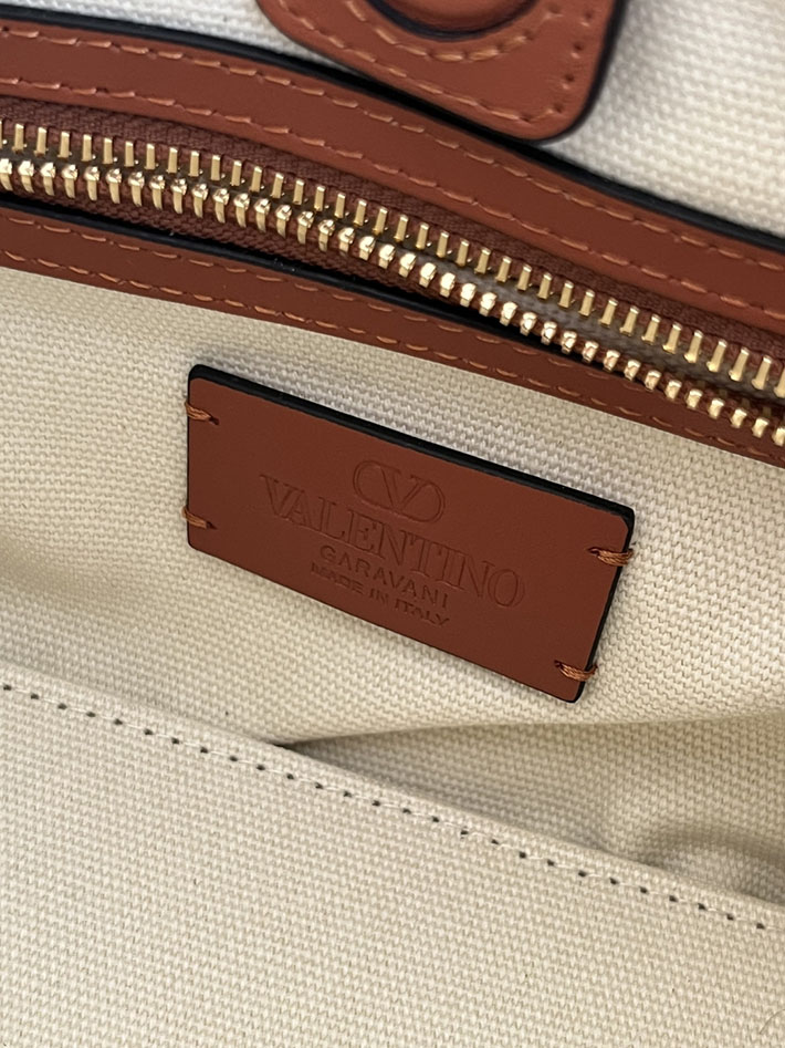 最高級ヴァレンティノスーパーコピー VALENTINO ガラヴァーニ アンティーブ エンブロイダリー デニム トート 2634910 ヴァレンティノ トートバッグ ミニ - 画像 (2)