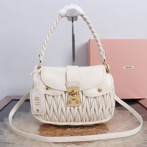 MIUMIU ショルダーバッグ