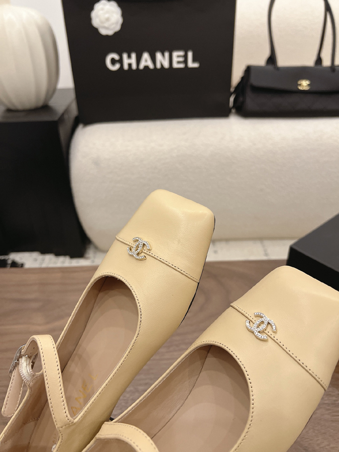 最高級シャネルスーパーコピー CHANEL 【シャネル】バレエ フラット シューズ ラウンドトゥ リボン CC ロゴ ブラック & ホワイト ツートン シャネル バレリーナ スクエアトゥ - 画像 (6)