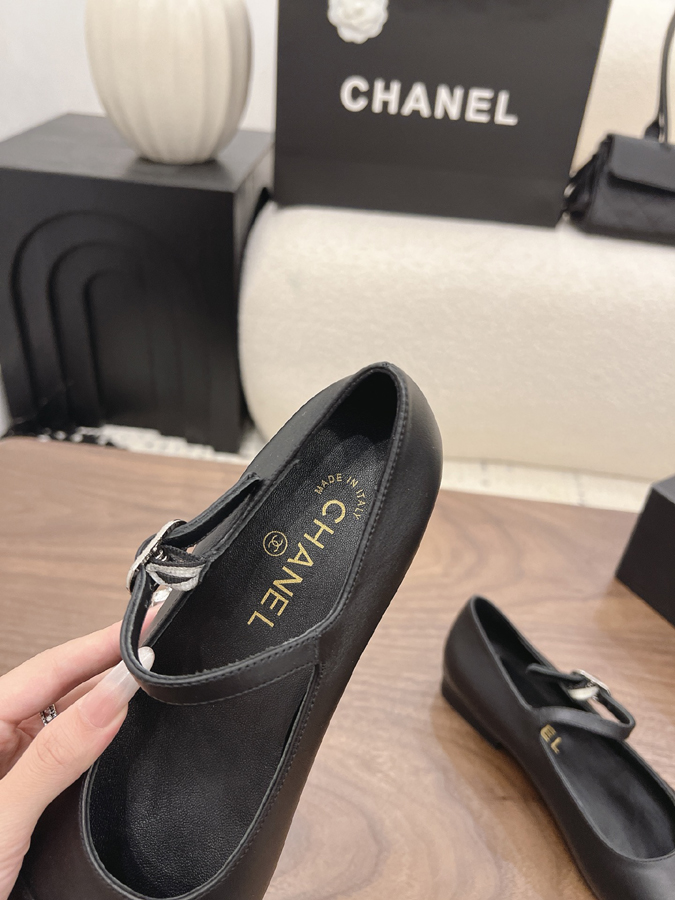 最高級シャネルスーパーコピー CHANEL 【シャネル】マリージェーン フラット シューズ スクエアトゥ ワンストラップ バックル CC ロゴ ブラック シャネル バレリーナ ブラック - 画像 (7)