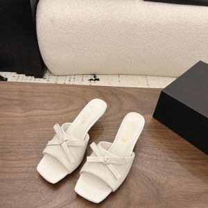 シャネルサンダルコピー