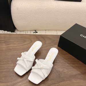シャネルサンダルコピー