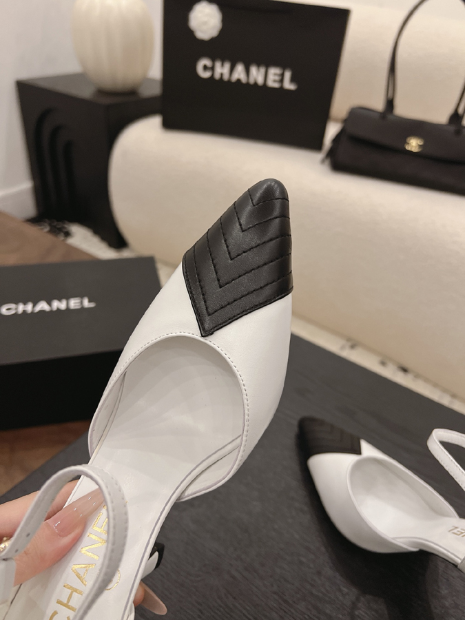 最高級シャネルスーパーコピー シャネル スティレットヒール ダブルC ブラック ホワイト エナメル レディース シャネル 靴 パンプス - 画像 (7)