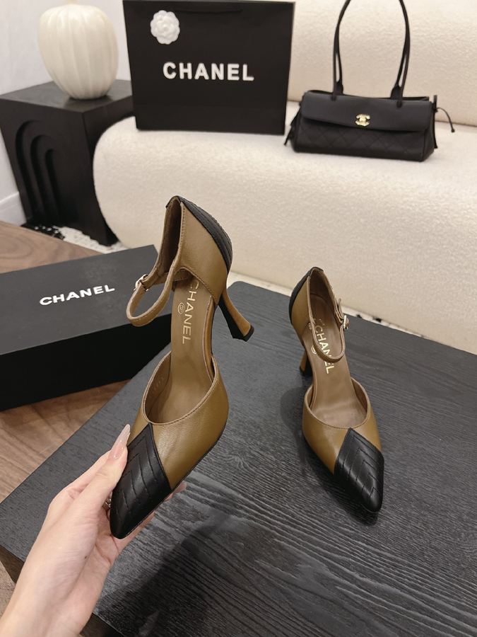 最高級シャネルスーパーコピー シャネル スリングバック ヒール ダブルC ブラウン ブラック クロコ エナメル レディース - 画像 (4)